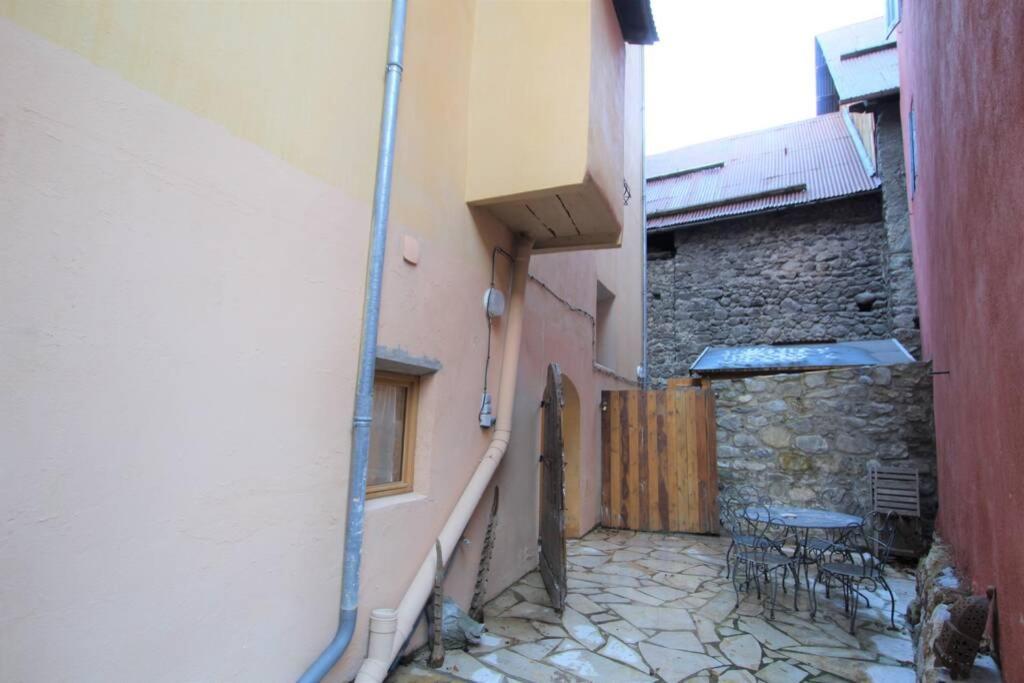 Saint-Étienne-de-Tinée La Maison Laugier Charme, Confort, Authenticite מראה חיצוני תמונה